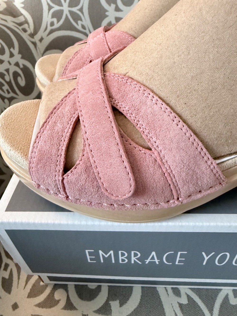 NWT Dansko Season Petal Suede Sandals EU 40 US 9.5 Adjustable Comfort Wedge - Picture 5 of 9